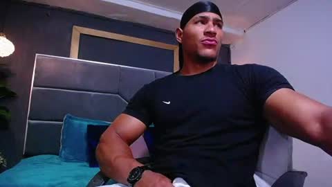 Snapshot of adam_fit19cm chatting on 8, 7, 2026 adam_fit19cm online show from 8, 7, 2026