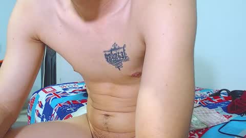 adam hot11 online show from 15, 1, 2026