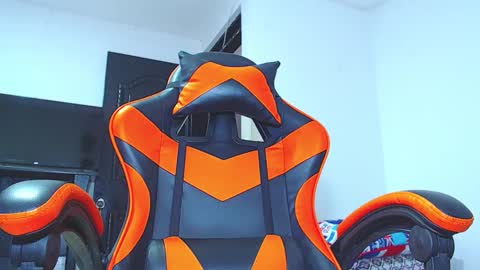 adam hot11 online show from 13, 2, 2026