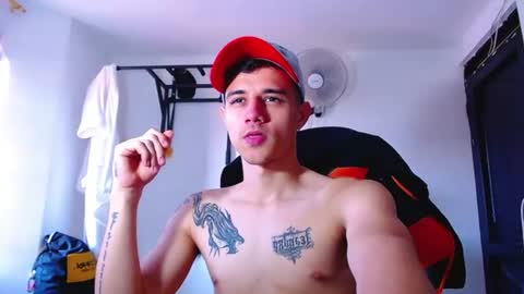 adam hot11 online show from 25, 6, 2026