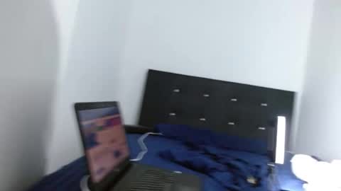 Snapshot of adam_shilder7 chatting on 18, 12, 2025 adam shilder7 online show from 18, 12, 2025