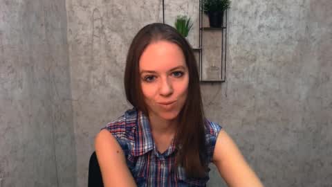 adamais_ online show from 25, 2, 2025