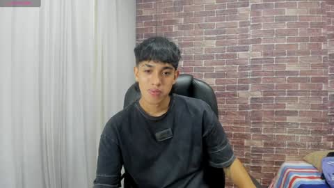 Snapshot of adamcoox chatting on 28, 12, 2024 Adam online show from 28, 12, 2024