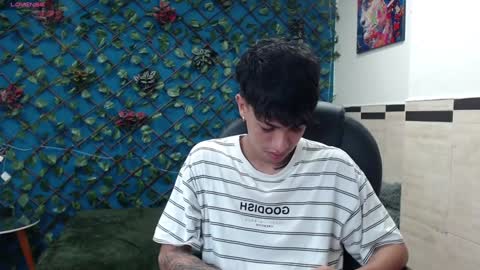 Snapshot of adamcoox chatting on 29, 12, 2024 Adam online show from 29, 12, 2024