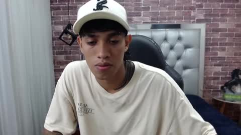 Snapshot of adamcoox chatting on 4, 3, 2025 Adam online show from 4, 3, 2025