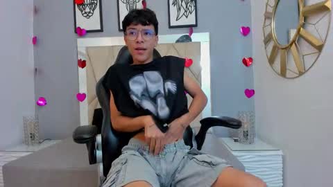 Adams Bobby online show from 22, 2, 2026