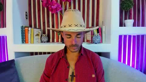 Snapshot of adams_sanz chatting on 7, 2, 2026 Im Adams Sanz online show from 7, 2, 2026