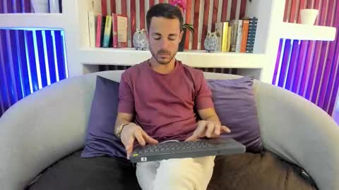 Snapshot of adams_sanz chatting on 14, 2, 2026 Im Adams Sanz online show from 14, 2, 2026