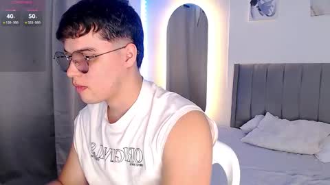 Snapshot of adan___tyler chatting on 12, 10, 2025 adan___tyler online show from 12, 10, 2025