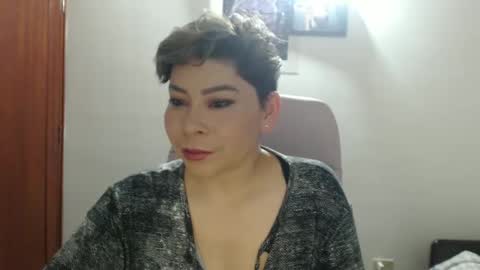 Snapshot of adan_romanoff chatting on 9, 9, 2025 adan_romanoff online show from 9, 9, 2025