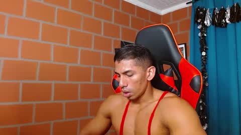 Adan Sin online show from 3, 12, 2024