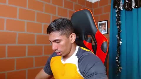 Adan Sin online show from 2, 1, 2025