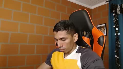 Adan Sin online show from 17, 1, 2025