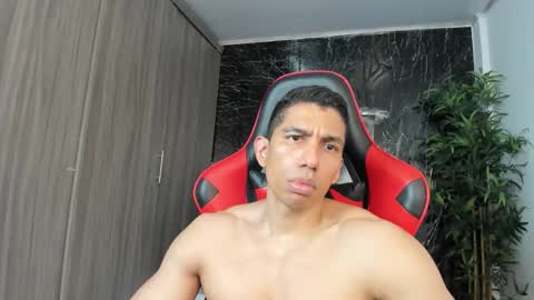 Snapshot of adan_sin1 chatting on 18, 4, 2026 Adan Sin online show from 18, 4, 2026