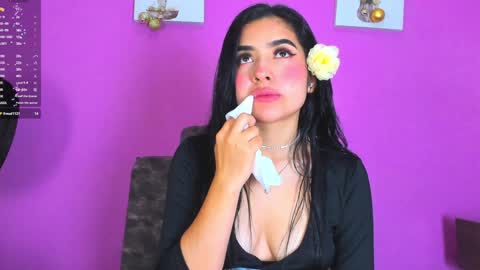  Adara Johnson  online show from 25, 1, 2025