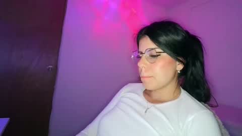 Adara online show from 18, 3, 2026