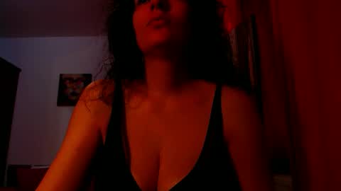 amy        online show from 23, 3, 2026