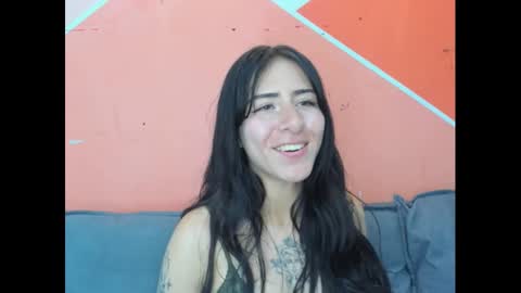 Snapshot of addiflower chatting on 5, 11, 2025 addi online show from 5, 11, 2025