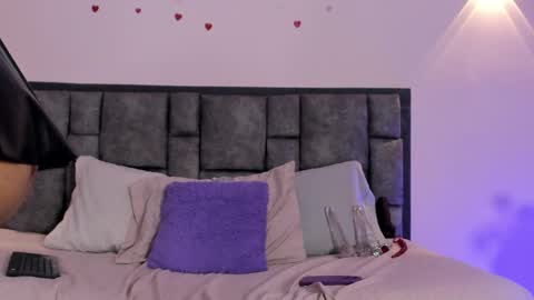 adela online show from 20, 3, 2026