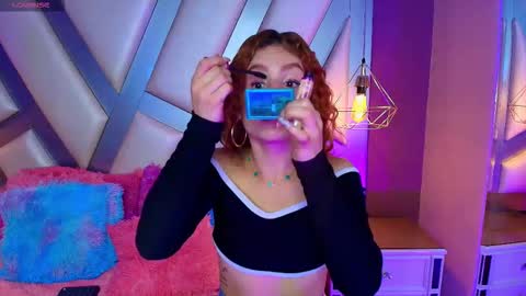 Adelaine online show from 20, 12, 2025