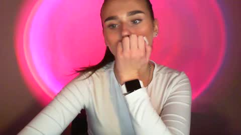 Adele Amore online show from 24, 2, 2025