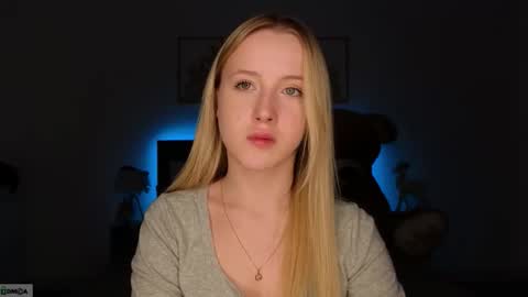 Snapshot of adele_armas chatting on 18, 1, 2026 Adele online show from 18, 1, 2026