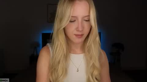 Snapshot of adele_armas chatting on 14, 3, 2026 Adele online show from 14, 3, 2026