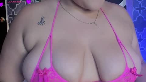 Snapshot of adele_cruzz chatting on 21, 2, 2026 adele cruzz online show from 21, 2, 2026