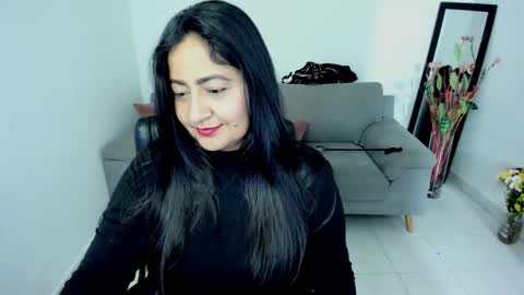 Snapshot of adele_sweett chatting on 24, 3, 2026 Carolina online show from 24, 3, 2026