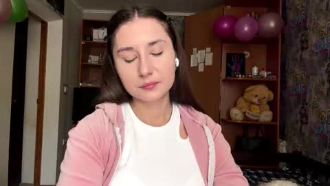 Snapshot of adeleapel chatting on 24, 2, 2026 Poly online show from 24, 2, 2026