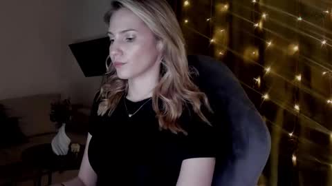 Adele Shine online show from 7, 3, 2025