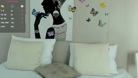 Snapshot of adelesmithh chatting on 1, 10, 2025 Adele Smithh online show from 1, 10, 2025