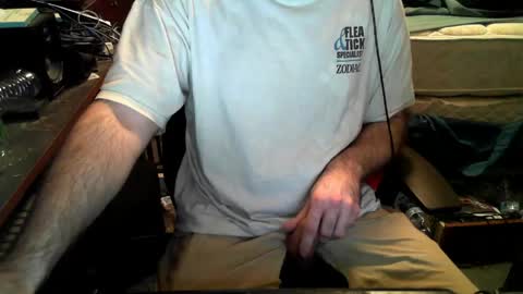 Snapshot of adelhi20 chatting on 4, 6, 2026 adelhi20 online show from 4, 6, 2026