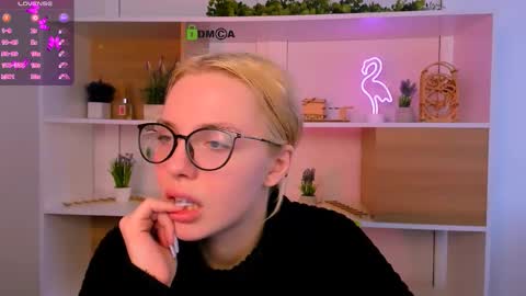 all three for u online show from 14, 11, 2025