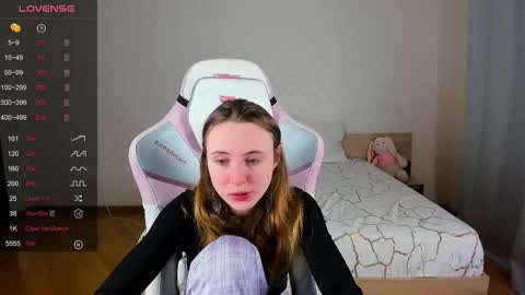 Adelina online show from 28, 11, 2025