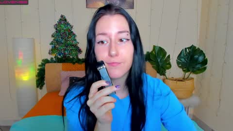 Snapshot of adell_berry chatting on 19, 12, 2024 Adel online show from 19, 12, 2024