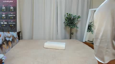 Adele maturemilfteasefitbruhete online show from 9, 3, 2025