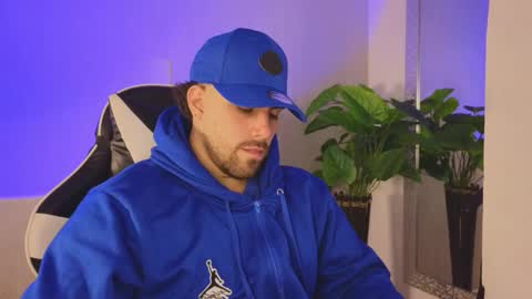 Ades online show from 30, 11, 2025