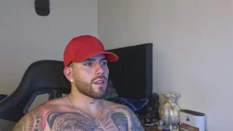 Snapshot of ades_lowe chatting on 15, 6, 2026 Ades online show from 15, 6, 2026