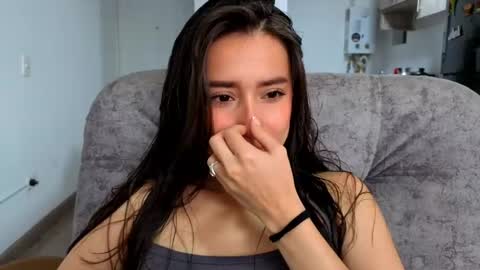 Snapshot of adhara_kitten chatting on 25, 5, 2026 Adhara online show from 25, 5, 2026