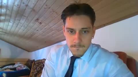 Snapshot of adi151943 chatting on 25, 3, 2026 JayHunter online show from 25, 3, 2026