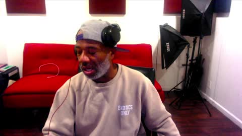 adick_ting online show from 7, 12, 2024