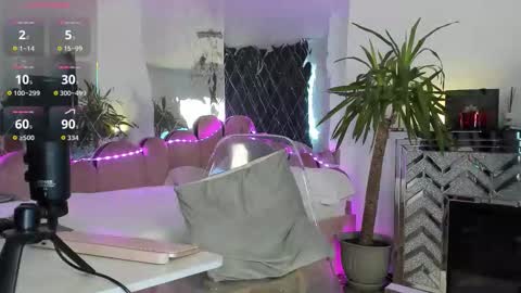 Adona online show from 9, 11, 2025