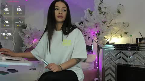 Adona online show from 21, 5, 2026