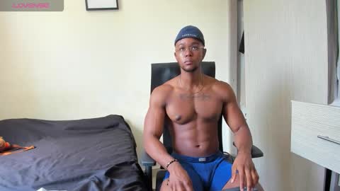 Snapshot of adonisknigh chatting on 15, 9, 2025 Adonis Knight online show from 15, 9, 2025