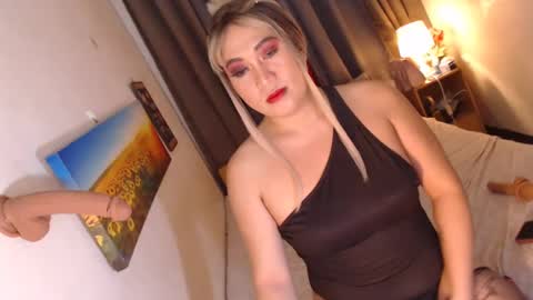 MsKim  online show from 31, 1, 2025