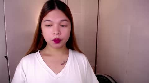 adorabletsforyouxx online show from 5, 2, 2025