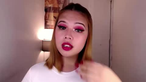 adorabletsforyouxx online show from 23, 10, 2025