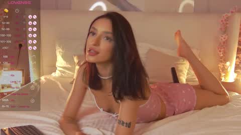 Snapshot of adoracortes chatting on 15, 10, 2025 adoracortes online show from 15, 10, 2025