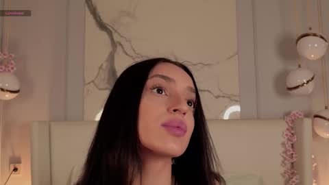 Snapshot of adoracortes chatting on 19, 11, 2025 adoracortes online show from 19, 11, 2025